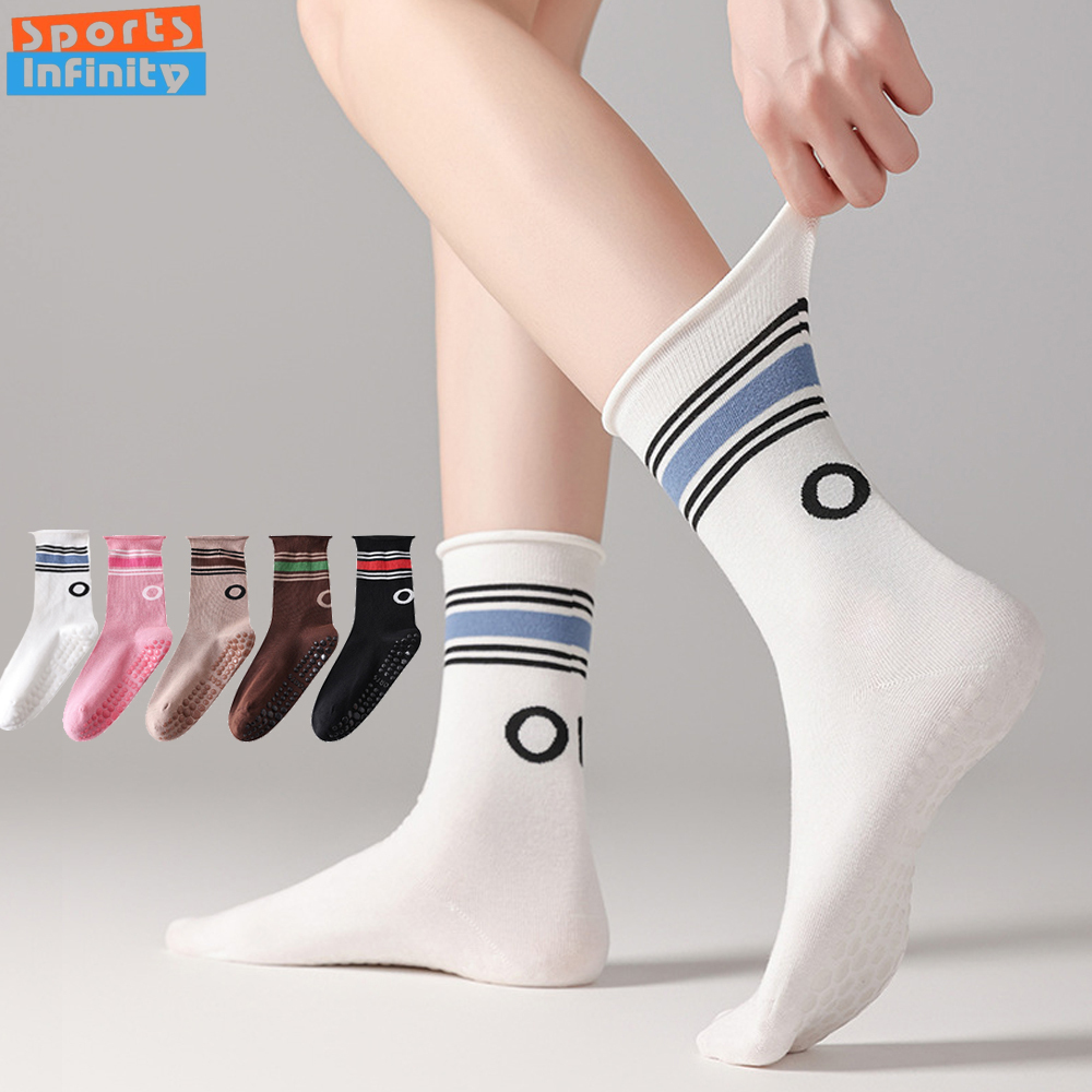 New Professional Pilates Socks - огляд і ціна Yoga Dance & Fitness Center Llc